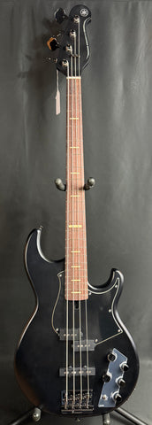 Yamaha BB734A Broad Bass 4-String Bass Guitar Translucent Matte Black w/ Gig Bag (071)