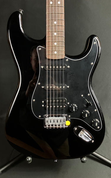 Fender Standard Stratocaster HSS (2025) Electric Guitar Gloss Black Finish