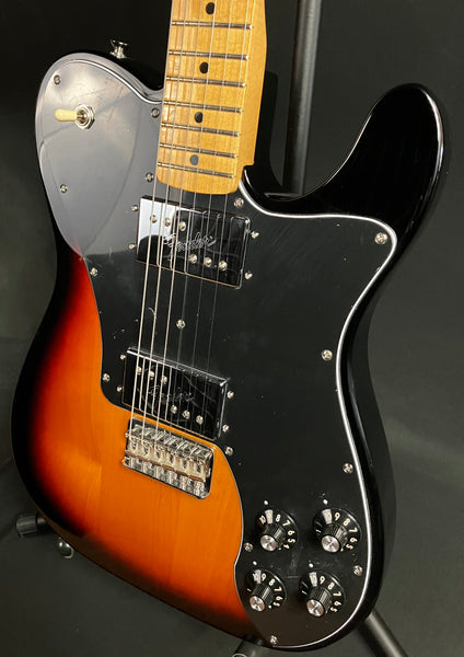 Fender Vintera '70s Telecaster Deluxe Electric Guitar 3-Tone Sunburst w/ Gig Bag