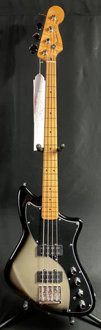 Fender Player Plus Active Meteora Bass 4-String Bass Guitar Silverburst w/ Gig Bag