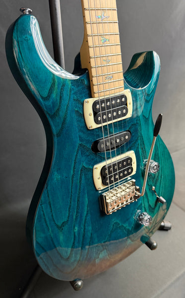 PRS SE Swamp Ash Special Electric Guitar Iri Blue Finish w/ Gig Bag