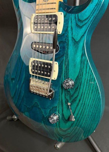 PRS SE Swamp Ash Special Electric Guitar Iri Blue Finish w/ Gig Bag