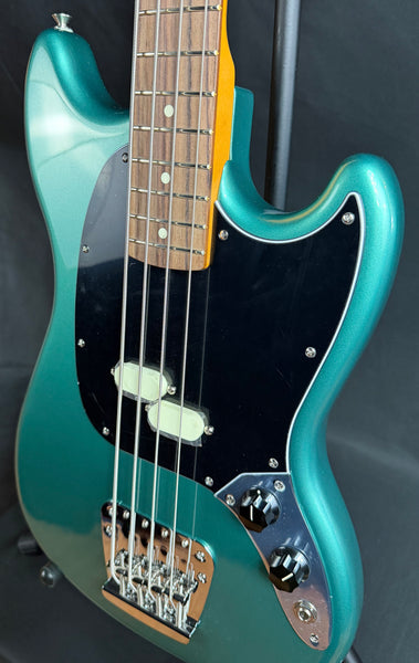 Fender American Professional Classic Mustang Bass 4-String Bass Guitar Faded Sherwood Green w/ Gig Bag
