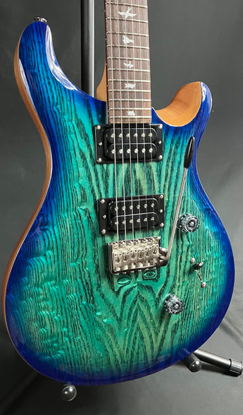 PRS SE Custom 24 "Exotic" Burled Ash Limited Edition Electric Guitar Lake Blue