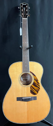 Fender PO-220E Orchestra Acoustic-Electric Guitar Gloss Natural w/ OHSC