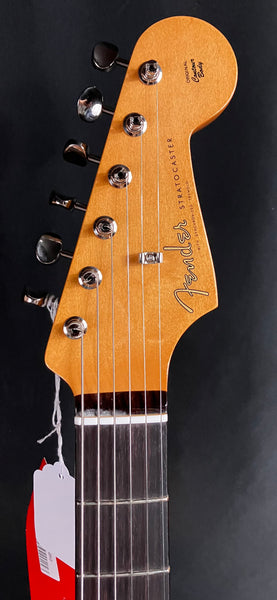 Fender Vintera II '60s Stratocaster Electric Guitar Olympic White w/ Gig Bag