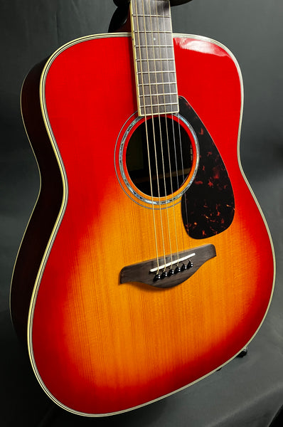 Yamaha FG830AB Dreadnought Acoustic Guitar Autumn Burst Finish