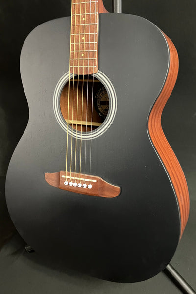 Fender Monterey Standard Concert Acoustic-Electric Guitar Black Satin