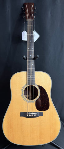 Martin D-28 (2026) Dreadnought Acoustic Guitar Gloss Natural Finish w/ Case