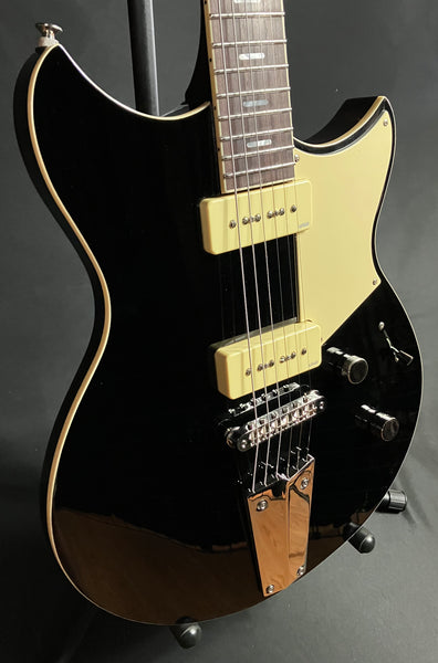 Yamaha RSS02T Revstar Standard Electric Guitar Gloss Black Finish w/ Gig Bag (104)