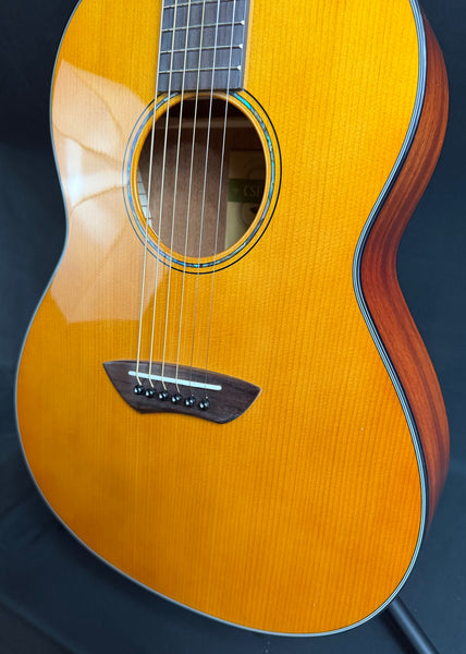Yamaha CSF1MVN Parlor Acoustic-Electric Guitar Vintage Tint w/ Gig Bag