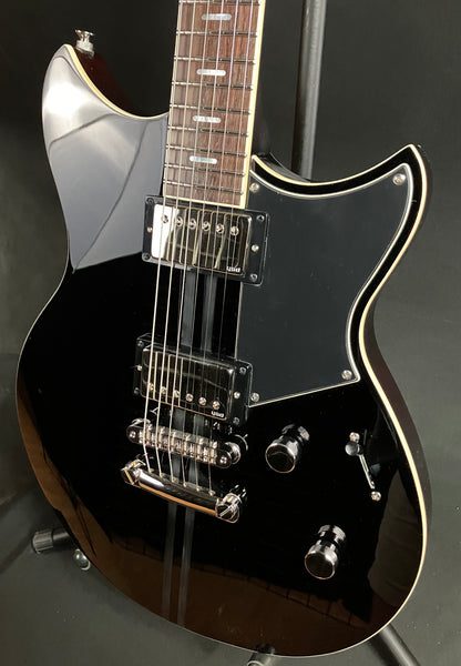 Yamaha RSS20 Revstar Standard Electric Guitar Gloss Black Finish w/ Gig Bag (049)