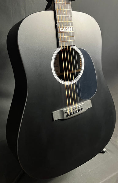 Martin DX Johnny Cash Dreadnought Acoustic-Electric Guitar Jett Black w/ Gig Bag