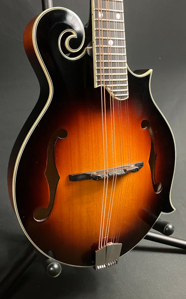 Eastman MD515/TV Wide-Neck F-Style Mandolin Aged Gloss Vintage Sunburst w/ Case