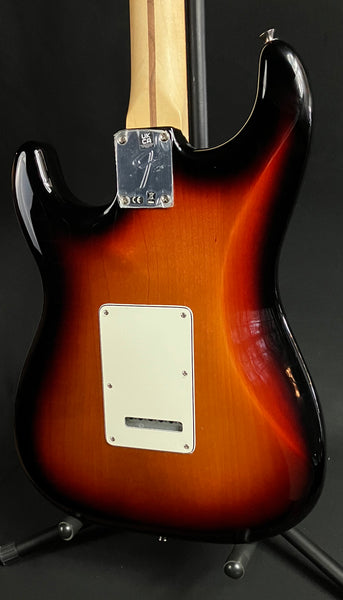 Fender Player Stratocaster Electric Guitar 3-Tone Sunburst Finish (754)