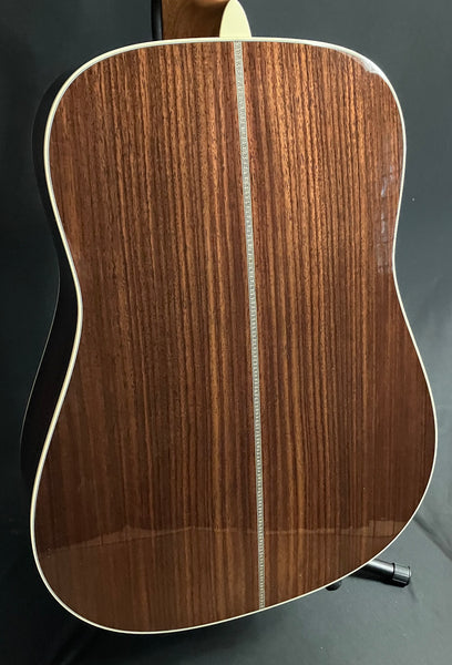 Martin D-28 Billy Strings Dreadnought Acoustic Guitar Vintage Natural Finish w/ Case (022)