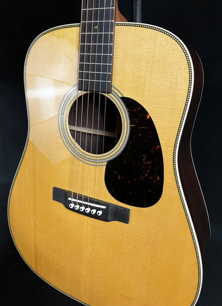 Martin D-28 Billy Strings Dreadnought Acoustic Guitar Vintage Natural Finish w/ Case (824)