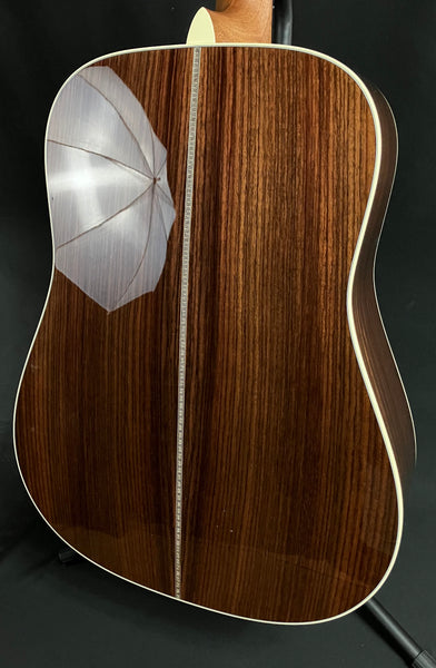 Martin D-28 Billy Strings Dreadnought Acoustic Guitar Vintage Natural Finish w/ Case (824)