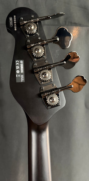 Yamaha BB734A Broad Bass 4-String Bass Guitar Fired Red Finish w/ Gig Bag (036)