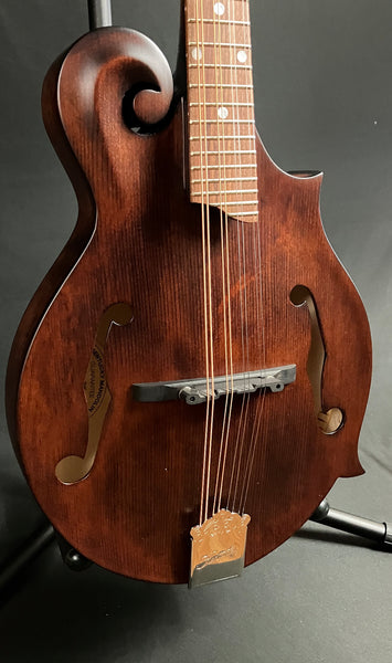 Kentucky KM-606 Standard F-Style Mandolin Walnut Stain Finish w/ Soft Case