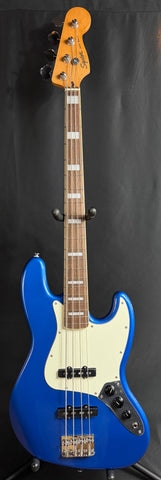 Squier Classic Vibe Late 60's Jazz Bass 4-String Bass Guitar Lake Placid Blue (837)