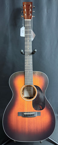 Martin 00-10E Retro Joe Bonamassa Acoustic-Electric Guitar 1937 Sunburst w/ Soft Case (847)
