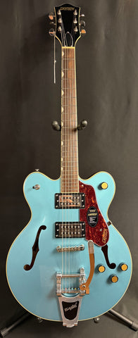 Gretsch G2622T Streamliner Semi-Hollowbody Electric Guitar Arctic Blue