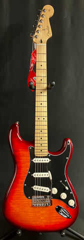 Fender Player Stratocaster Plus Top Electric Guitar Aged Cherry Sunburst