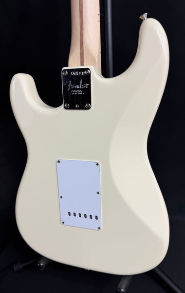 Fender Eric Clapton Signature Stratocaster Electric Guitar Olympic White w/ OHSC
