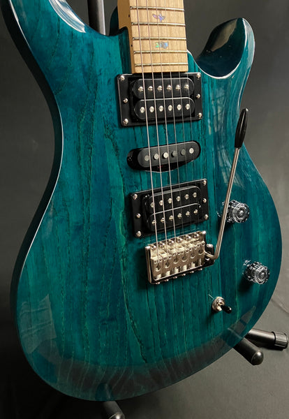 Paul Reed Smith PRS SE Swamp Ash Special Electric Guitar Iri Blue Finish w/ Gig Bag