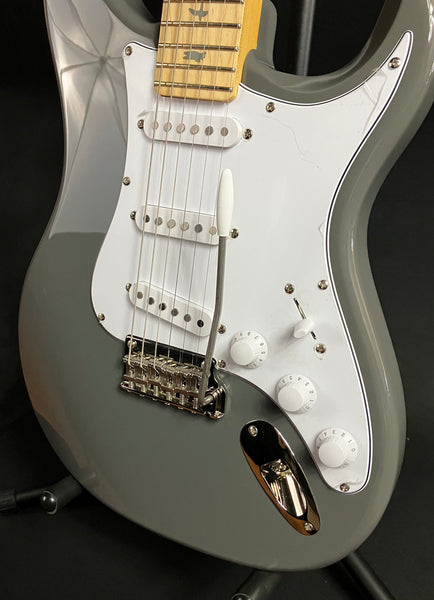 Paul Reed Smith PRS SE Silver Sky Maple Electric Guitar Overland Gray w/ Gig Bag