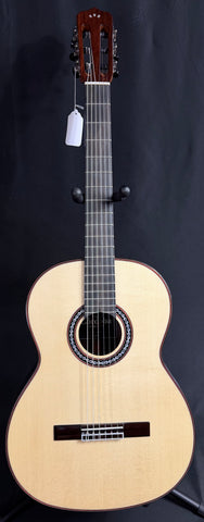 Cordoba C10 Crossover Nylon-String Classical Acoustic Guitar Gloss Natural w/ Case