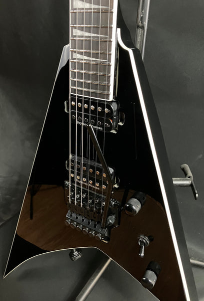 Jackson Pro Plus Series RR24 Rhoads Electric Guitar Gloss Black w/ Gig Bag
