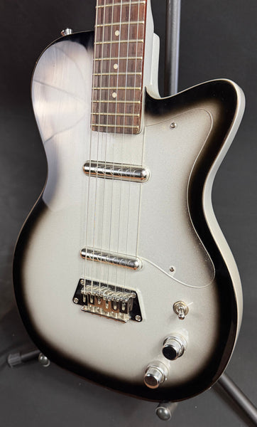 Silvertone 1303/ U2 Classic Reissue Electric Guitar Silverburst Finish