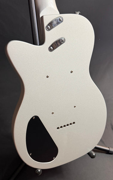 Silvertone 1303/ U2 Classic Reissue Electric Guitar Silverburst Finish
