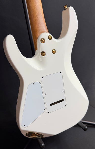 Charvel Pro-Mod DK24 HSS 2PT CM Electric Guitar Snow White w/ Gold Hardware