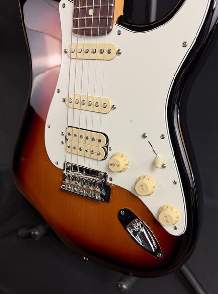 Fender Player II Stratocaster HSS Electric Guitar 3-Tone Sunburst Finish
