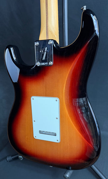 Fender Player II Stratocaster HSS Electric Guitar 3-Tone Sunburst Finish