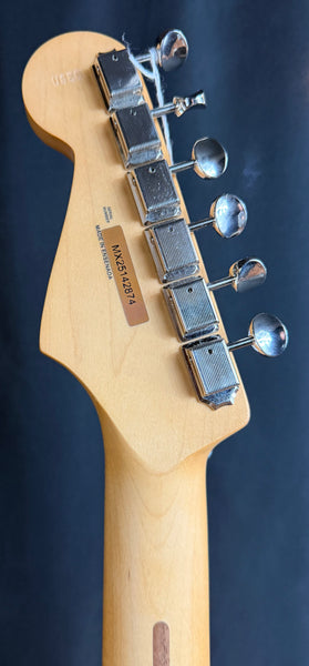 Fender Player II Stratocaster HSS Electric Guitar Transparent Mocha Burst Finish