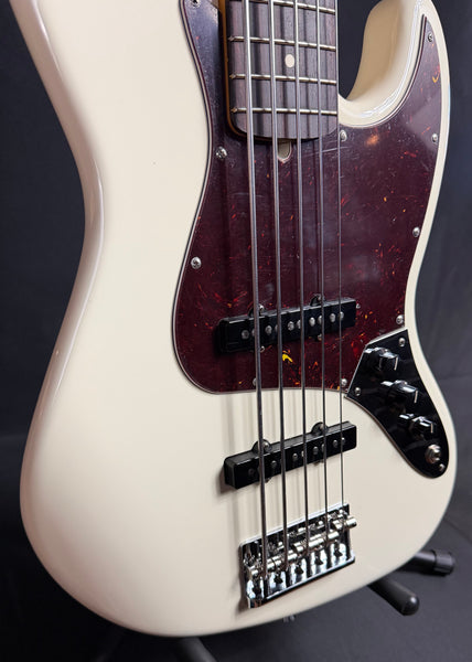 Fender American Professional II Jazz Bass V 5-String Bass Guitar Olympic White w/ OHSC