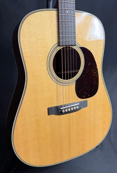 Martin HD-28 (2025) Standard Dreadnought Acoustic Guitar Gloss Natural w/ Case (166)