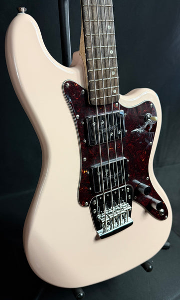 Squier FSR Paranormal Rascal Bass 4-String Bass Guitar Shell Pink Finish