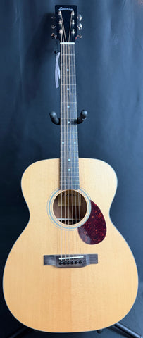 Eastman E1OM Orchestra Acoustic Guitar Natural Satin Finish w/ Gig Bag
