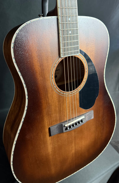 Fender PD-220E Dreadnought Acoustic-Electric Guitar Aged Cognac Burst w/ OHSC (667)