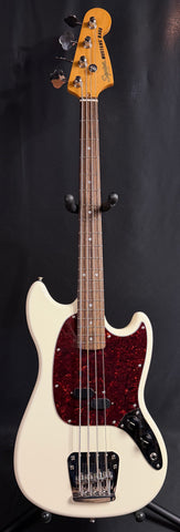 Squier Classic Vibe 60's Mustang Bass 4-String Bass Guitar Olympic White