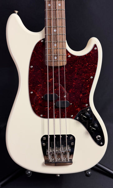 Squier Classic Vibe 60's Mustang Bass 4-String Bass Guitar Olympic White