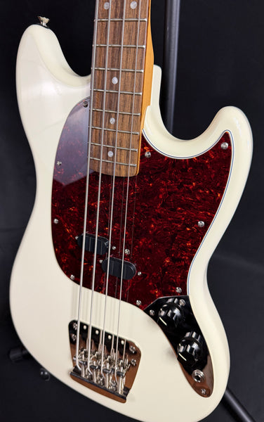 Squier Classic Vibe 60's Mustang Bass 4-String Bass Guitar Olympic White