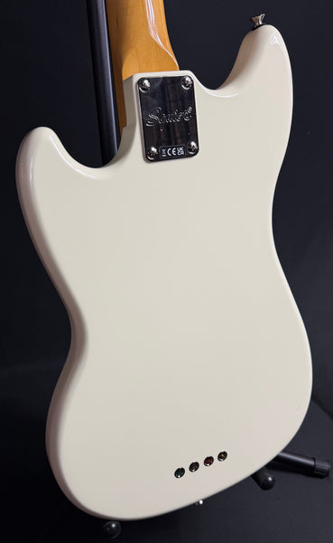 Squier Classic Vibe 60's Mustang Bass 4-String Bass Guitar Olympic White