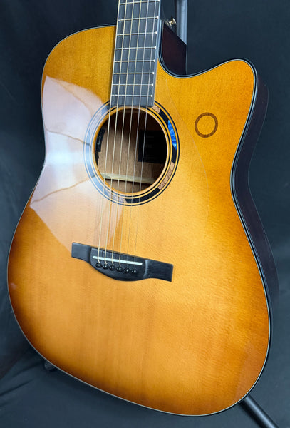 Yamaha TAG3 C TransAcoustic Dreadnought Cutaway Acoustic-Electric Guitar Sand Burst w/ Case