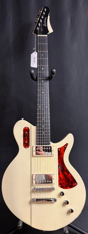 Eastman Juliet-PB Electric Guitar Pomona Blonde Finish w/ Gig Bag